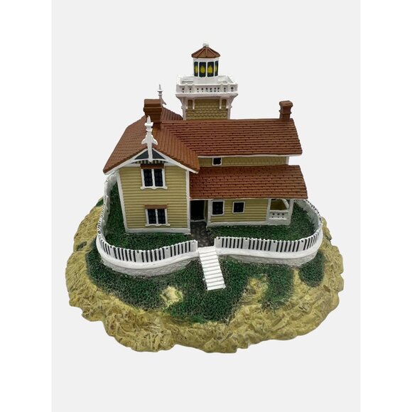 Danbury Mint East Brother Light Station Richmond Historic American Lighthouses - Picture 2 of 7